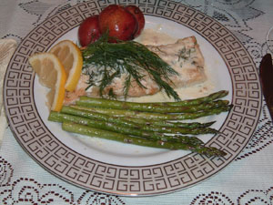 Baked salmon in dill sauce